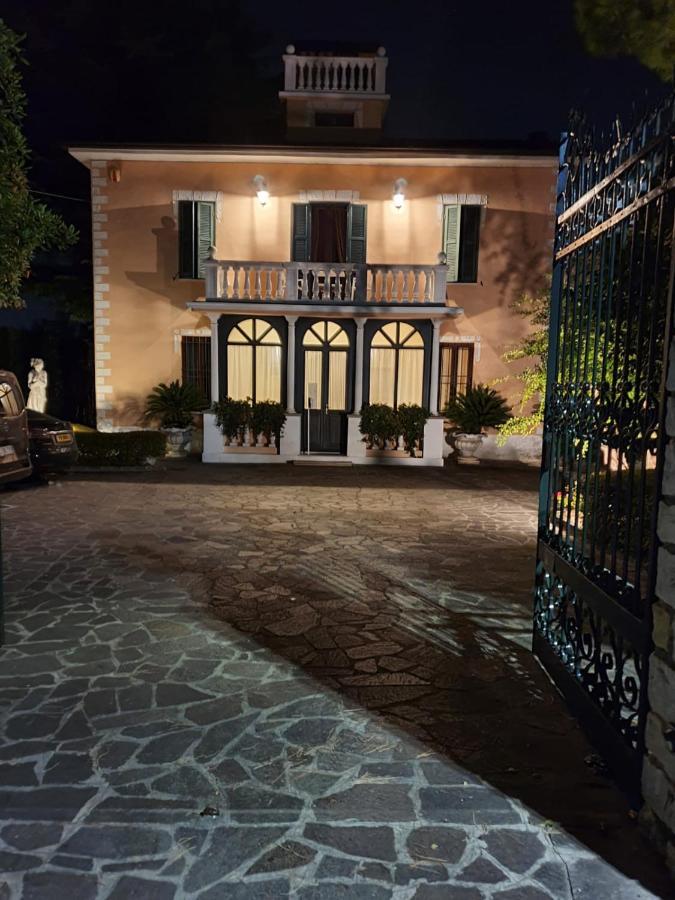 B&B Villa Fiorini Moniga del Garda Zewnętrze zdjęcie
