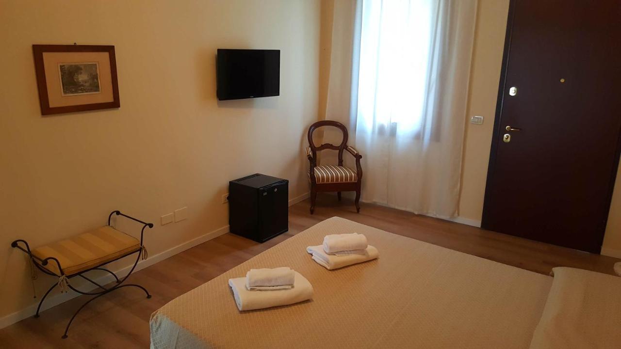 B&B Villa Fiorini Moniga del Garda Zewnętrze zdjęcie
